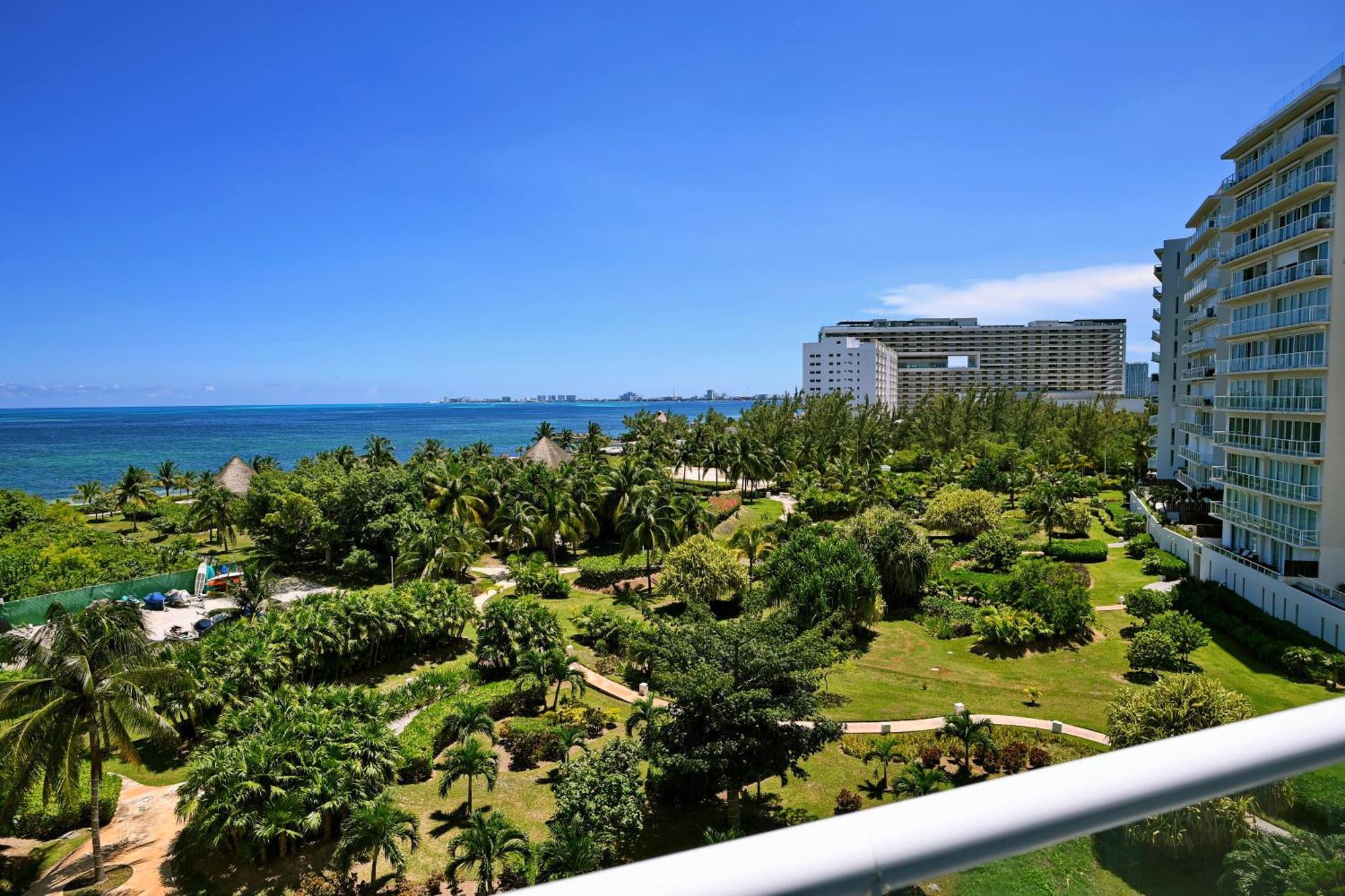 Beachfront Apartment Blue Vista Cancún Kültér fotó